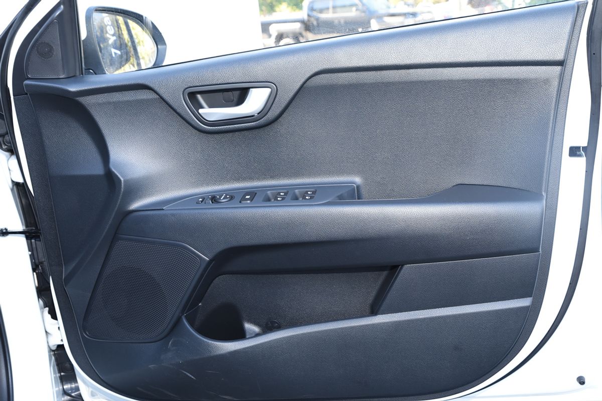 2025 Kia Stonic S YB