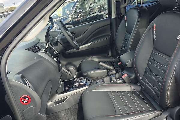 2024 Nissan Navara PRO-4X Warrior D23 4X4