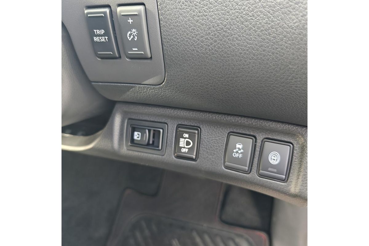 2024 Nissan Navara PRO-4X Warrior D23 4X4