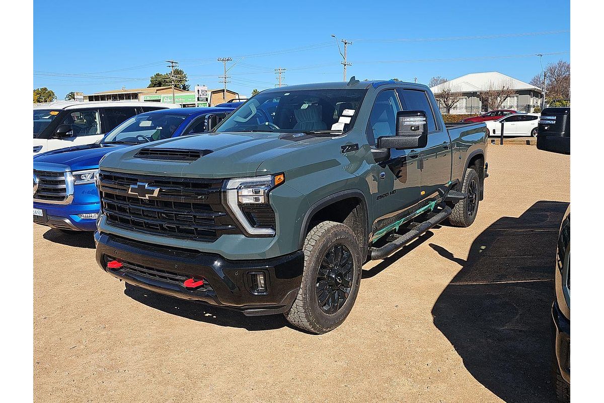 2025 Chevrolet Silverado HD LTZ Premium W/Tech Pack T1 4X4