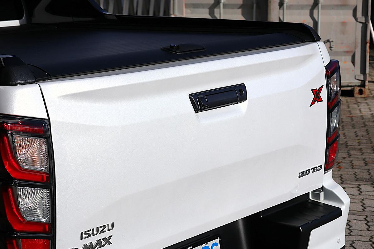 2024 Isuzu D-MAX X-TERRAIN 4X4