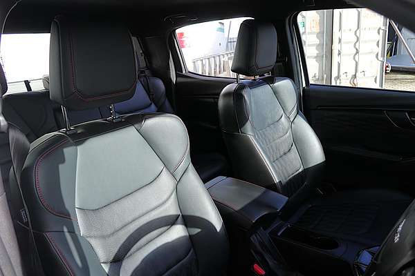 2024 Isuzu D-MAX X-TERRAIN 4X4