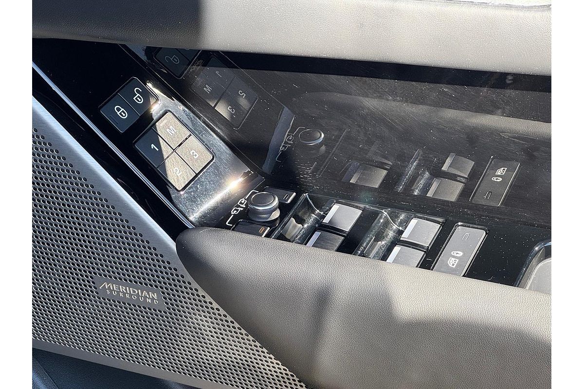 2020 Land Rover Range Rover Velar P550 SVAutobiography Dynamic L560