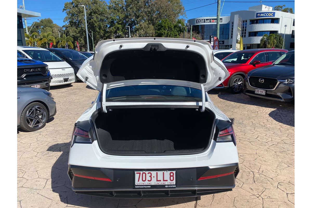 2024 Hyundai i30 Premium CN7.V2
