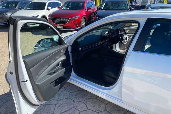 2024 Hyundai i30 Premium CN7.V2