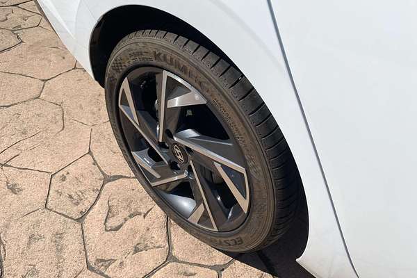 2024 Hyundai i30 Premium CN7.V2