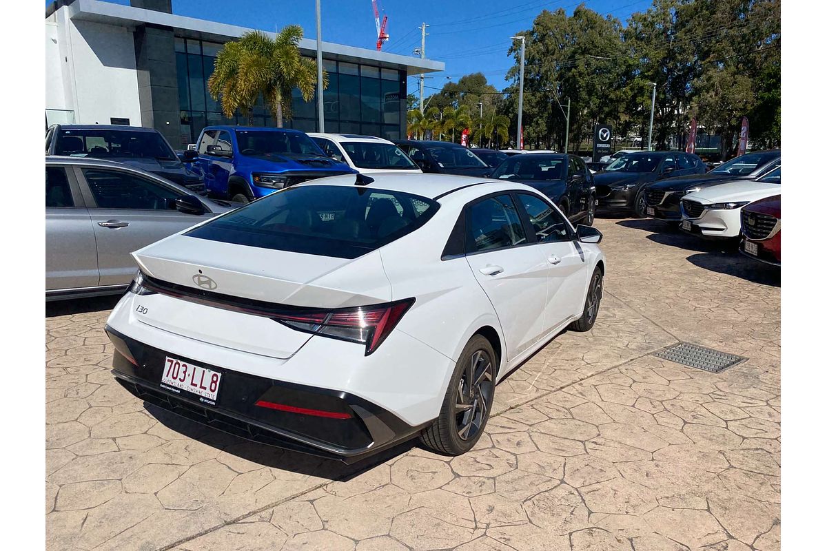 2024 Hyundai i30 Premium CN7.V2