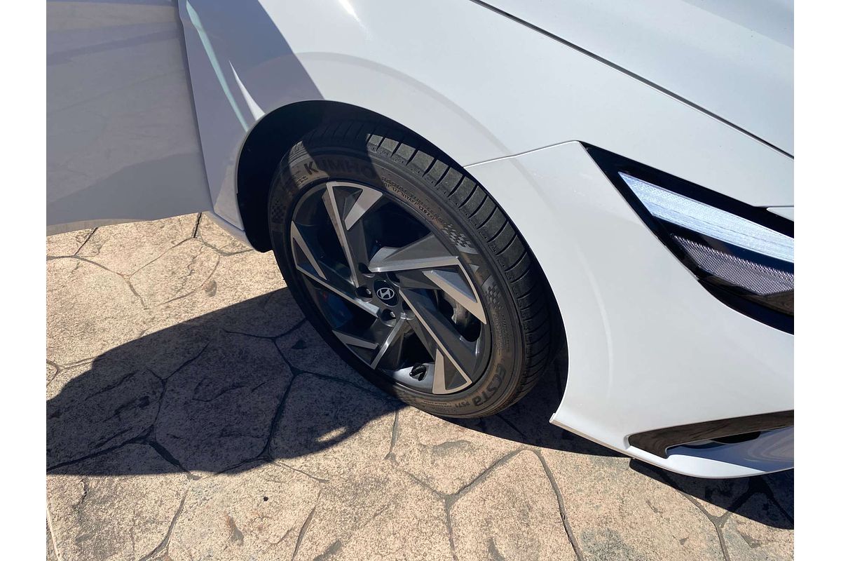 2024 Hyundai i30 Premium CN7.V2