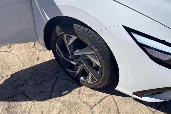 2024 Hyundai i30 Premium CN7.V2