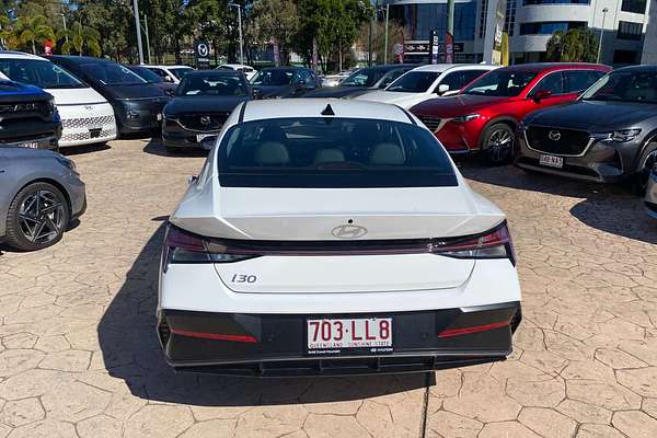 2024 Hyundai i30 Premium CN7.V2