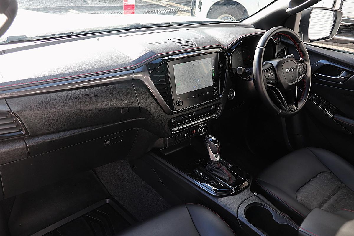 2024 Isuzu D-MAX X-TERRAIN 4X4