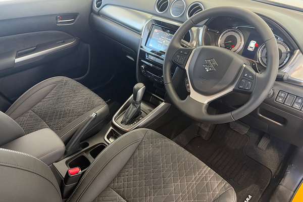 2023 Suzuki Vitara Turbo LY Series II
