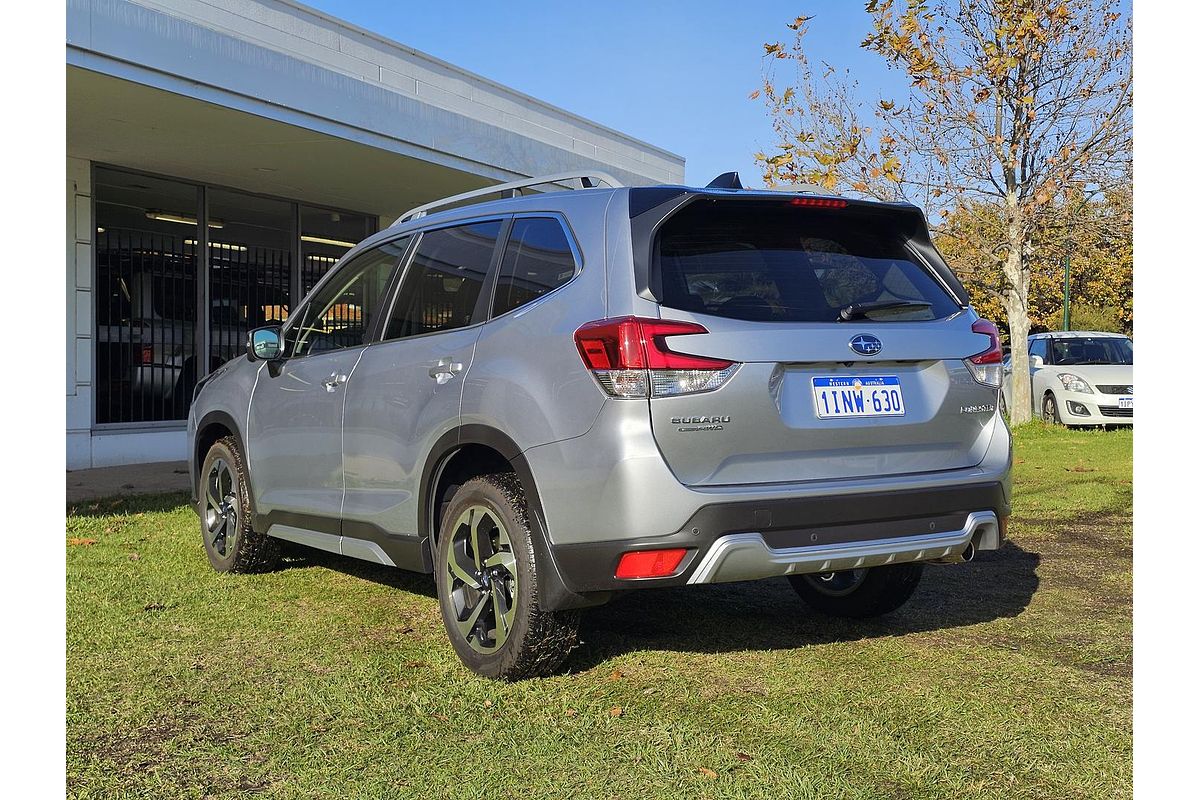 2025 Subaru Forester 2.5i-S S5