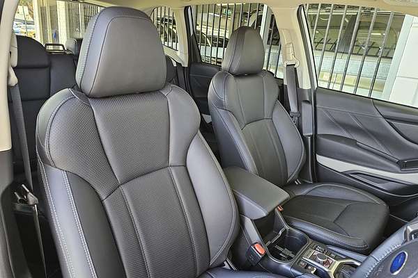 2025 Subaru Forester 2.5i-S S5