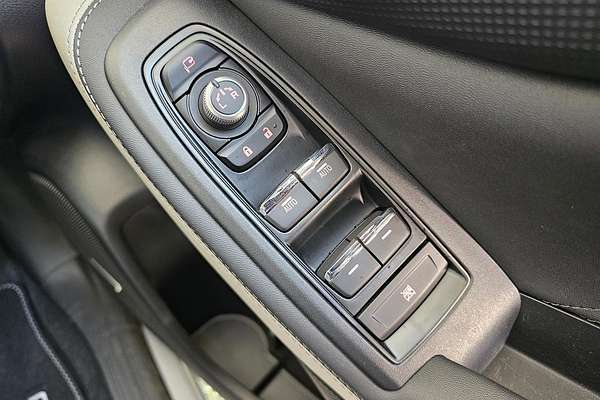 2025 Subaru Forester 2.5i-S S5