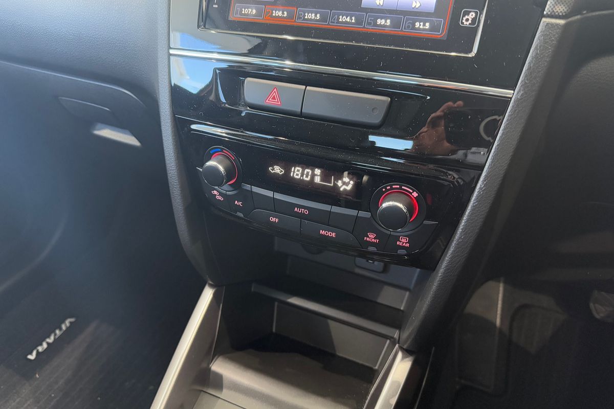 2023 Suzuki Vitara Turbo LY Series II