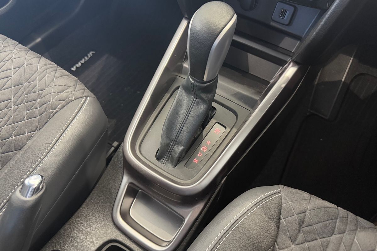 2023 Suzuki Vitara Turbo LY Series II