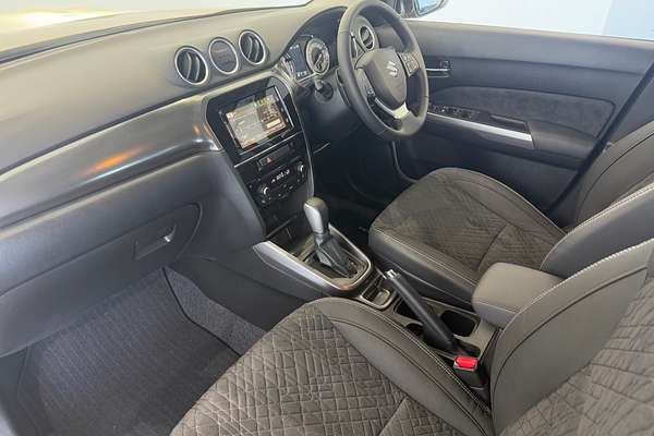 2023 Suzuki Vitara Turbo LY Series II