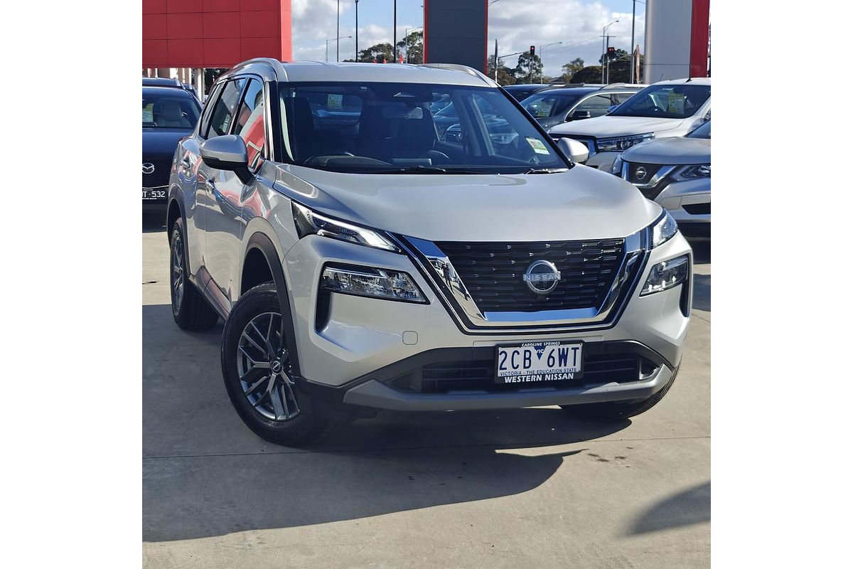 2024 Nissan X-TRAIL ST T33