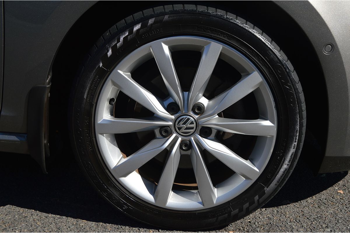 2014 Volkswagen Golf 110TDI Highline 7