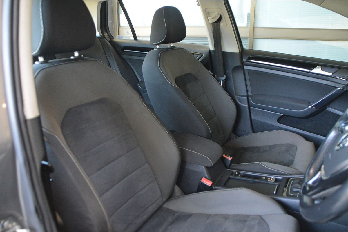 2014 Volkswagen Golf 110TDI Highline 7