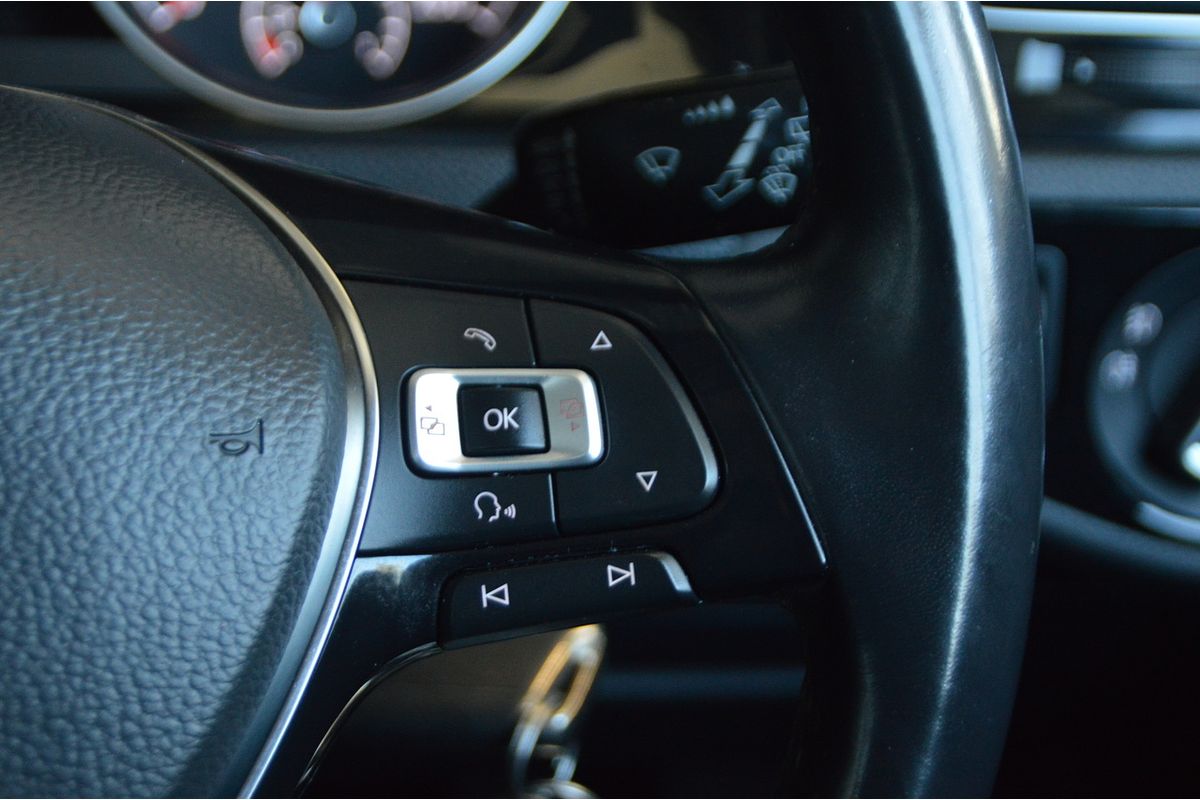 2014 Volkswagen Golf 110TDI Highline 7