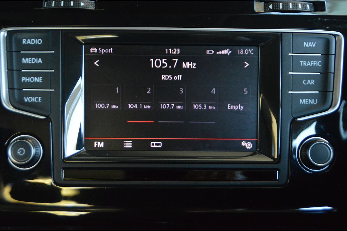 2014 Volkswagen Golf 110TDI Highline 7