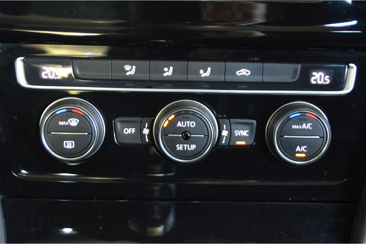 2014 Volkswagen Golf 110TDI Highline 7