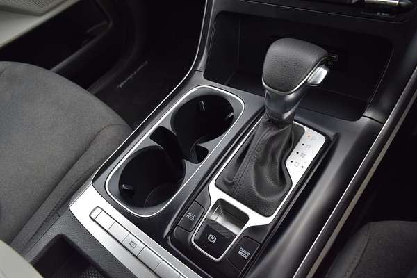 2021 Kia Carnival S KA4