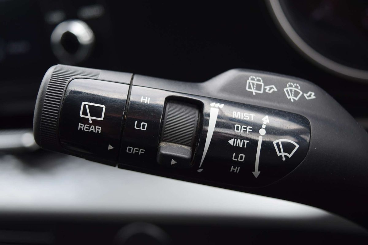 2021 Kia Carnival S KA4