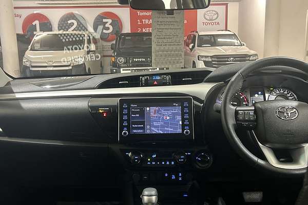 2024 Toyota Hilux SR5 48V GUN126R 4X4