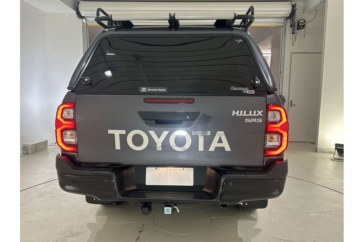 2024 Toyota Hilux SR5 48V GUN126R 4X4