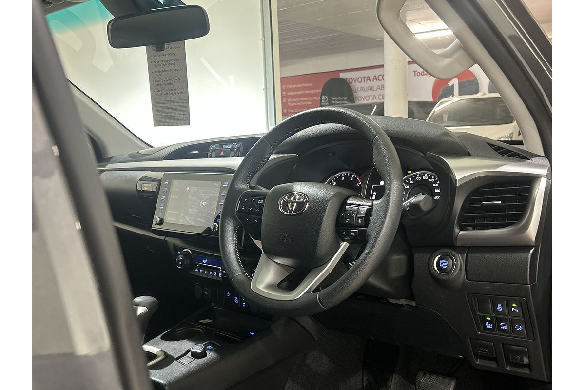 2024 Toyota Hilux SR5 48V GUN126R 4X4