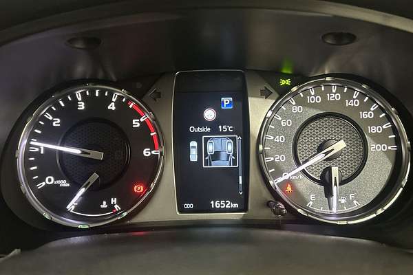 2024 Toyota Hilux SR5 48V GUN126R 4X4