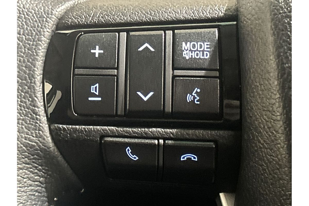 2024 Toyota Hilux SR5 48V GUN126R 4X4