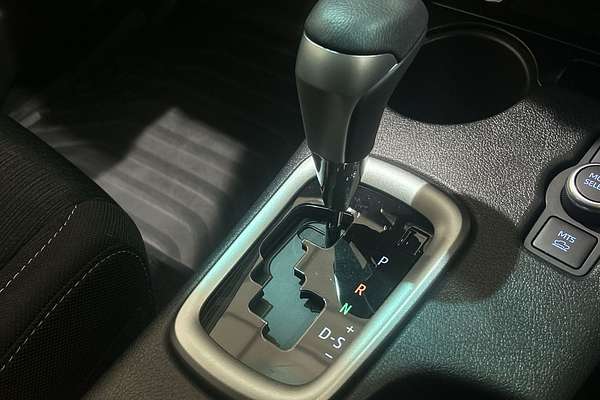 2024 Toyota Hilux SR5 48V GUN126R 4X4