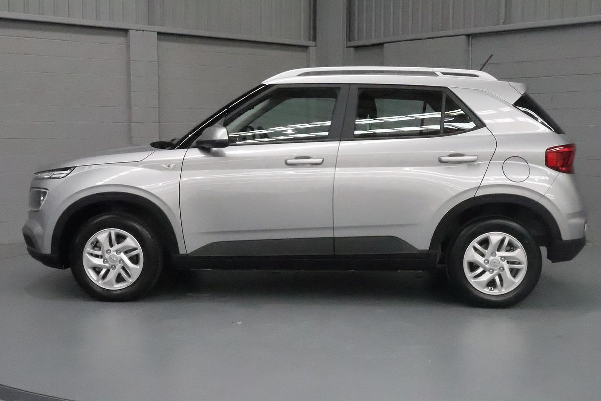 2025 Hyundai Venue QX.V5