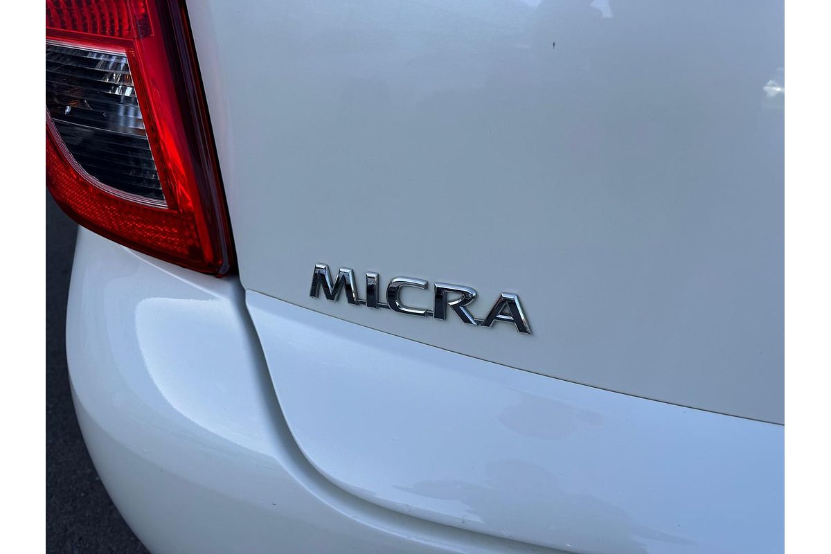 2015 Nissan Micra ST K13