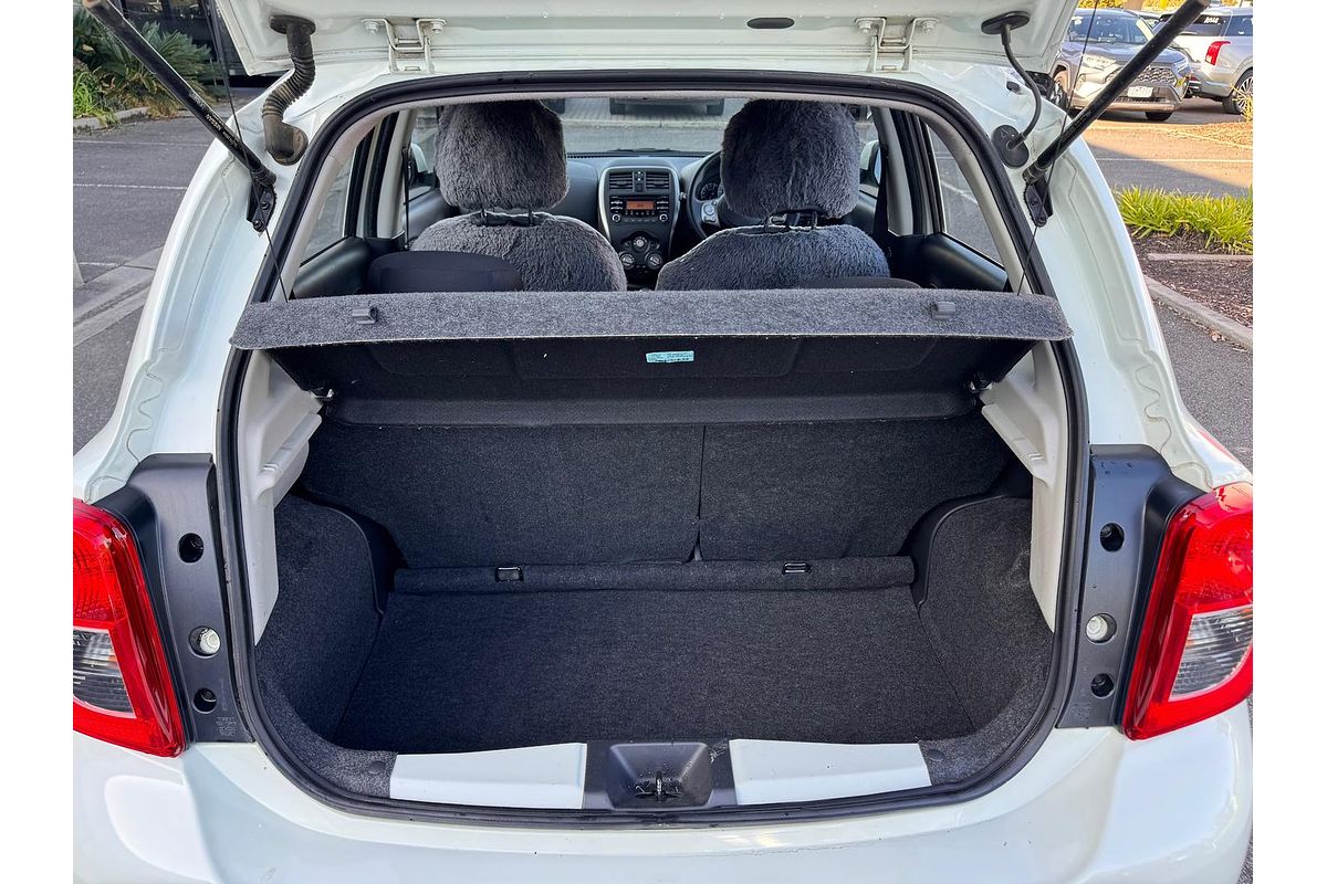 2015 Nissan Micra ST K13
