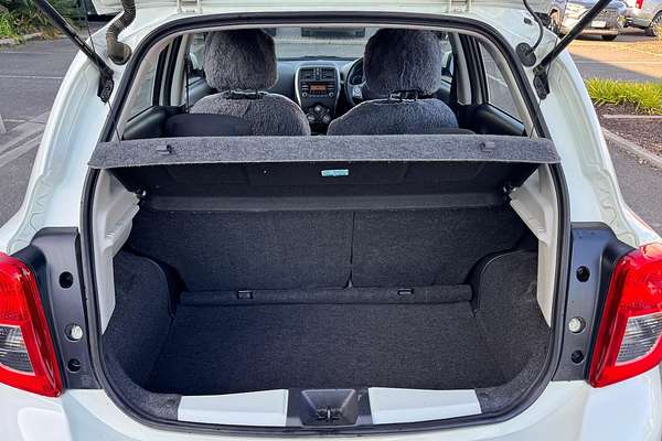 2015 Nissan Micra ST K13