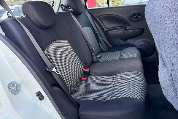 2015 Nissan Micra ST K13
