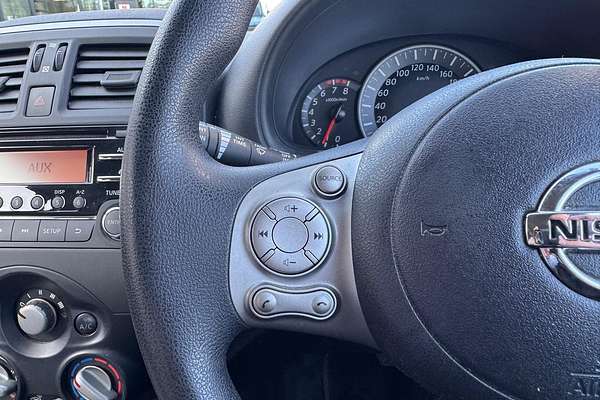 2015 Nissan Micra ST K13