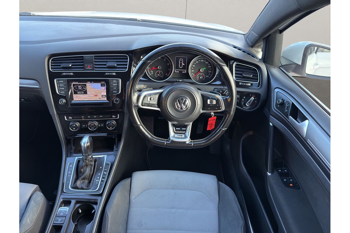 2015 Volkswagen Golf 1.4 TSI R LINE