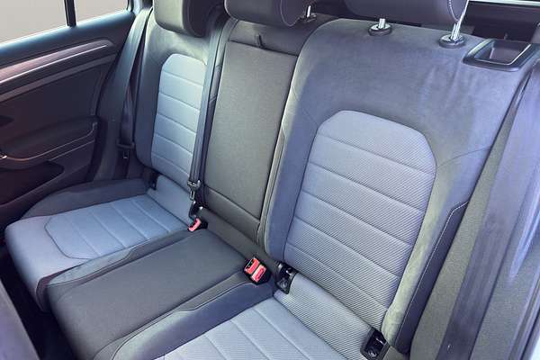 2015 Volkswagen Golf 1.4 TSI R LINE