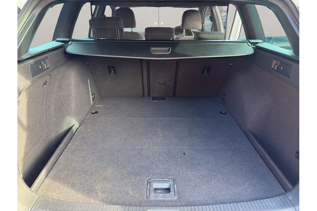 2015 Volkswagen Golf 1.4 TSI R LINE