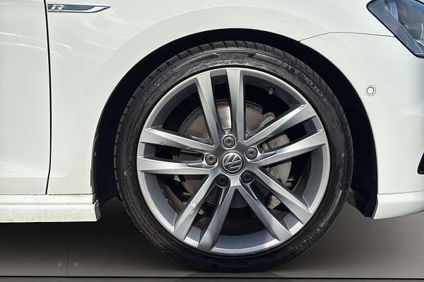 2015 Volkswagen Golf 1.4 TSI R LINE