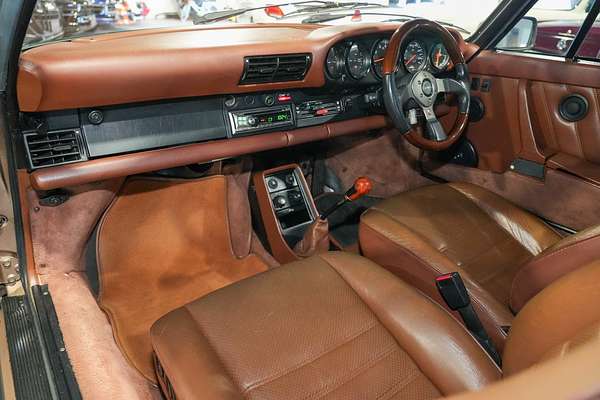 1987 Porsche 911 Carrera