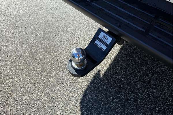 2019 Toyota Hilux Workmate TGN121R Rear Wheel Drive
