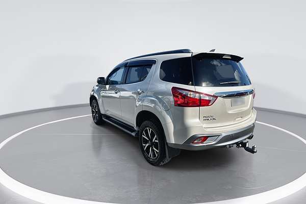 2019 Isuzu MU-X LS-T