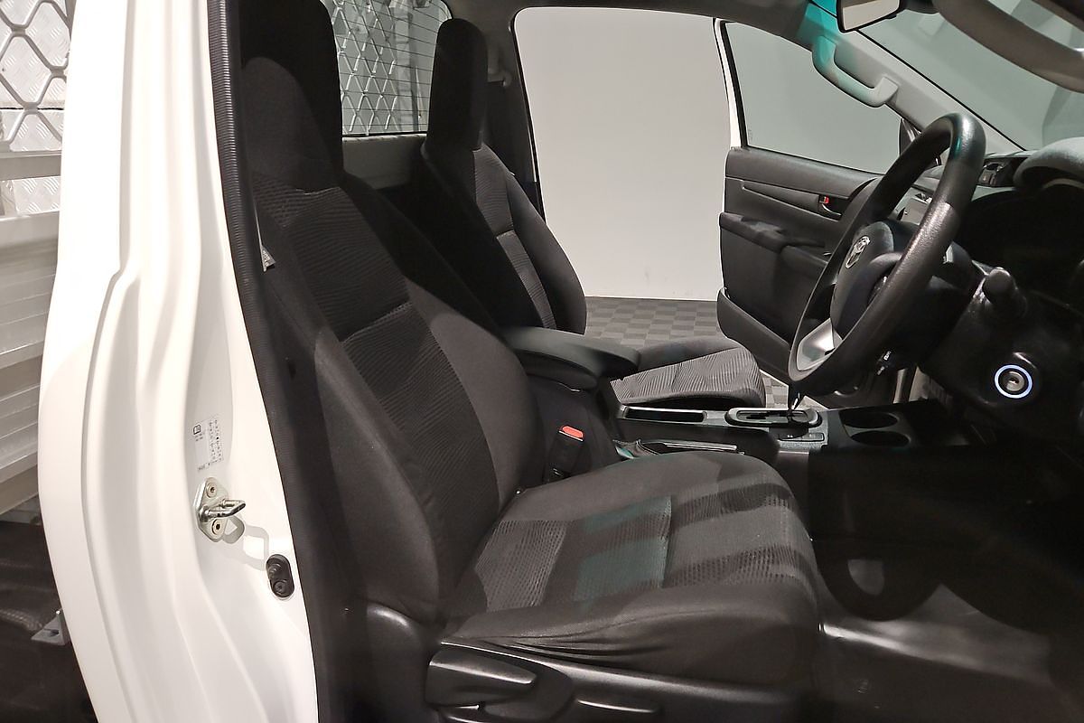 2020 Toyota Hilux SR GUN126R 4X4